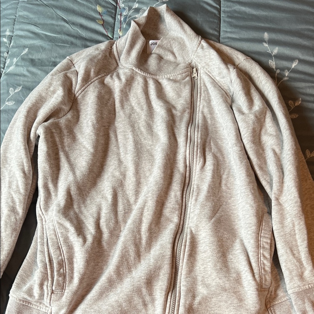 Joe Fresh Gray Crew Neck Sweater